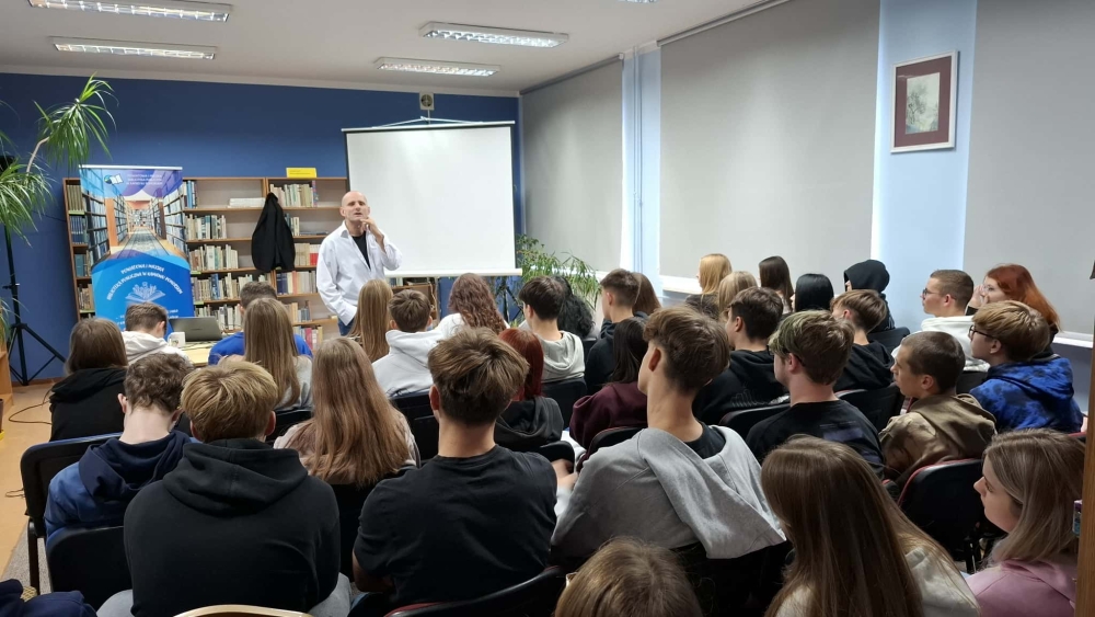 Spotkanie autorskie z Mariuszem Kurcem